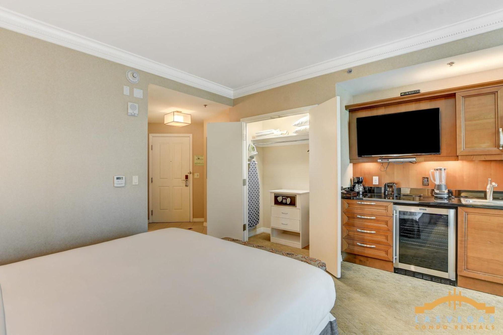 Mgm Signature-06-711 Strip View Jacuzzi Studio لاس فيغاس المظهر الخارجي الصورة